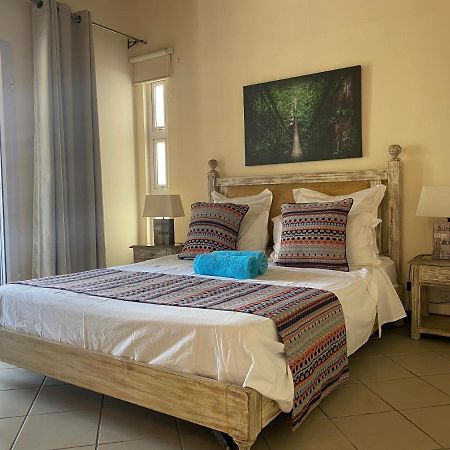 Grand Baie Seaview Penthouse Daire Dış mekan fotoğraf
