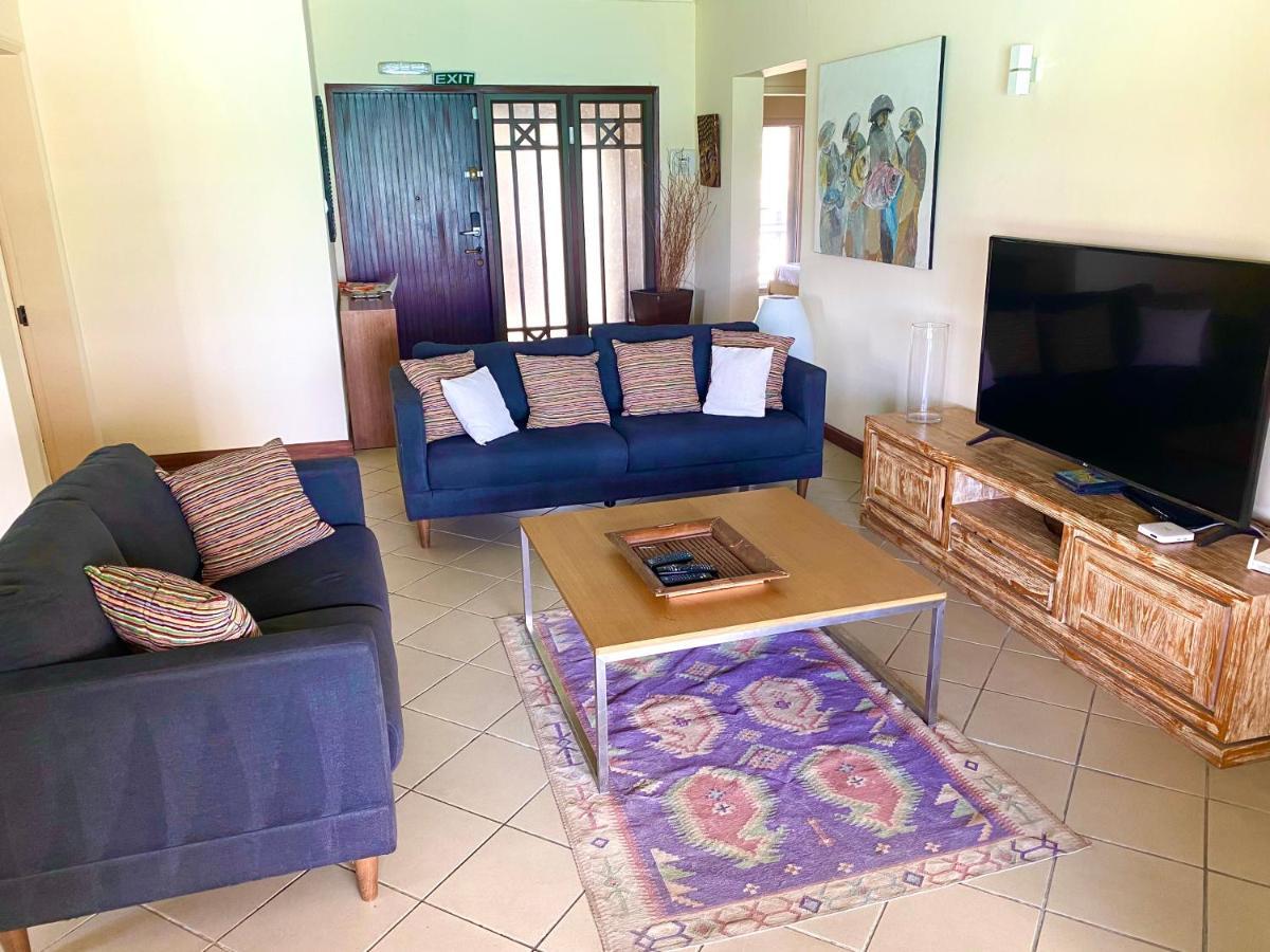 Grand Baie Seaview Penthouse Daire Dış mekan fotoğraf