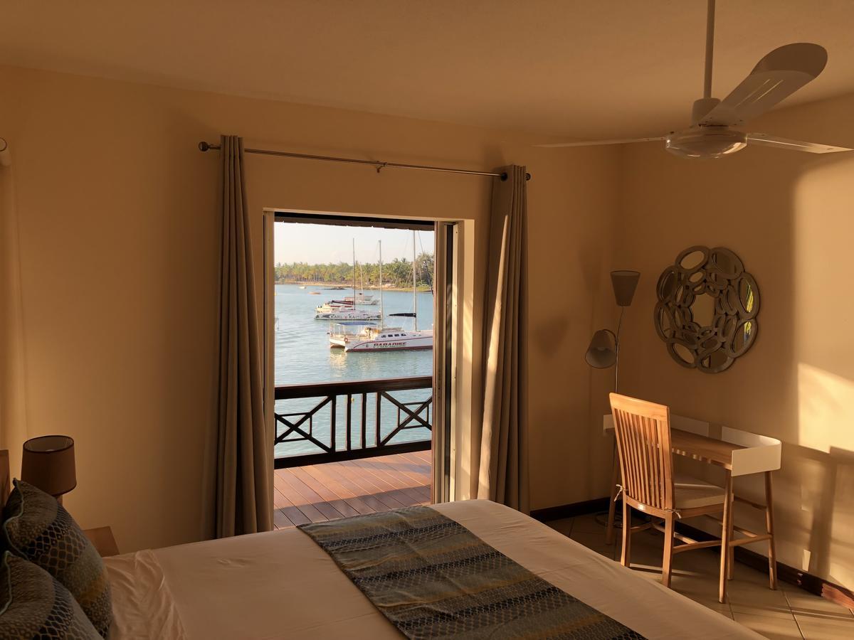 Grand Baie Seaview Penthouse Daire Dış mekan fotoğraf