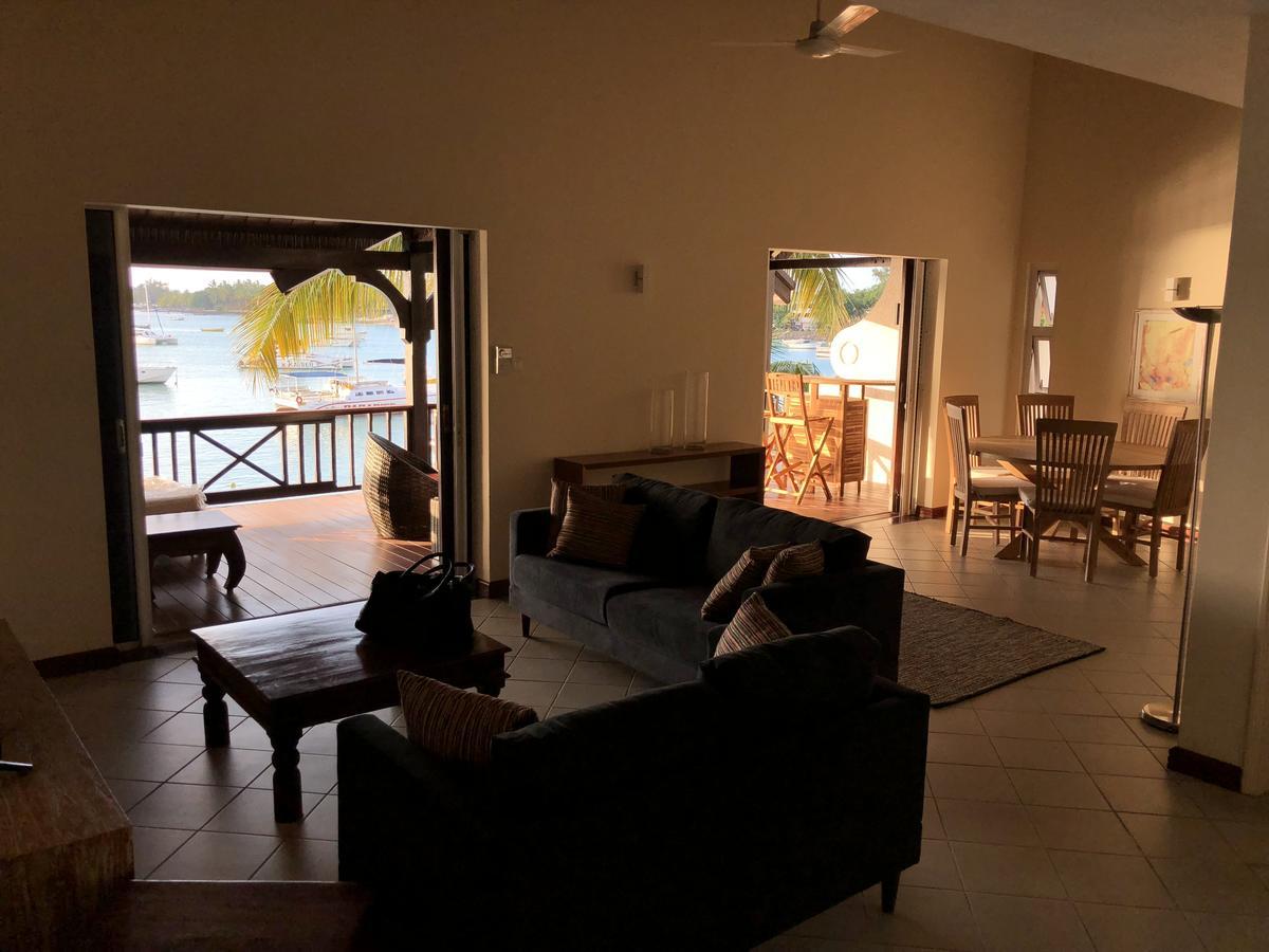 Grand Baie Seaview Penthouse Daire Dış mekan fotoğraf