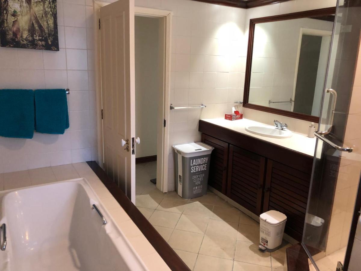 Grand Baie Seaview Penthouse Daire Oda fotoğraf